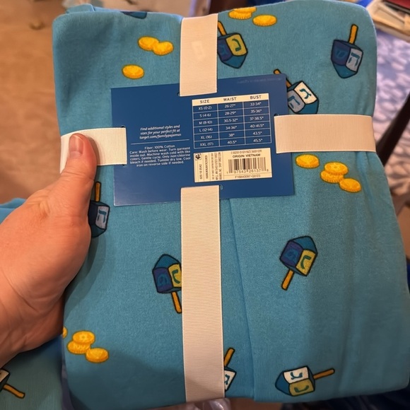 NIP Target Women’s Hanukkah Cotton Pajama Set Dreidel Print Blue Size Small - Picture 3 of 7